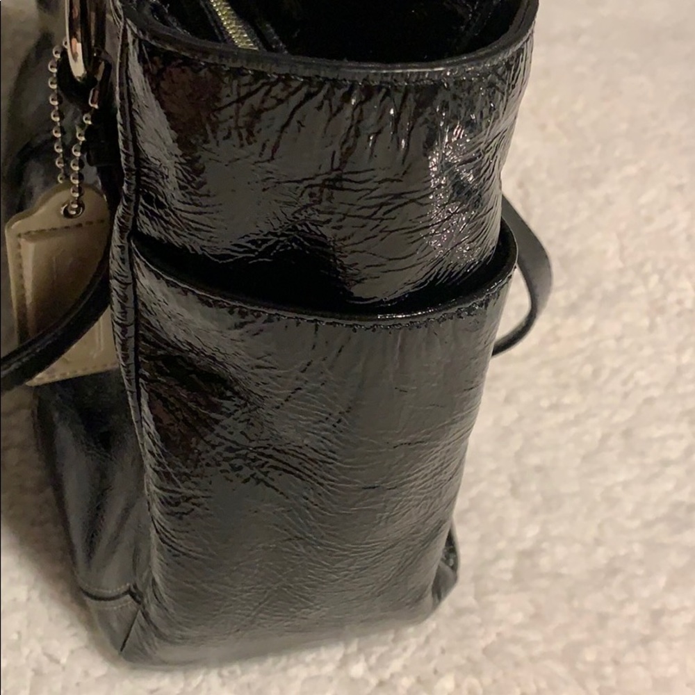 Handbag - Picture 6 of 6